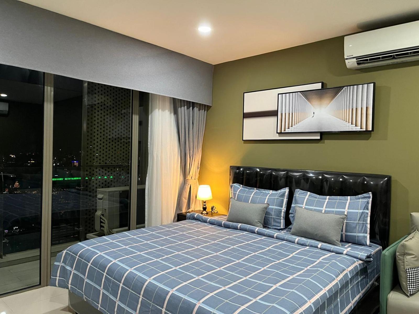 Impian II - The Peak Residence Phnom Penh Exterior photo