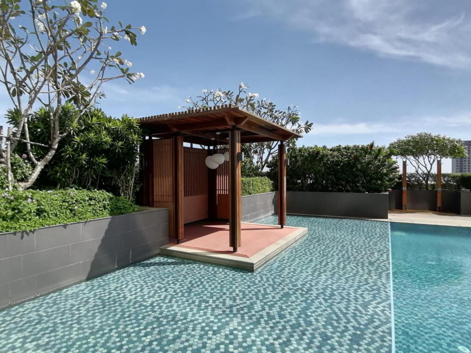 Impian II - The Peak Residence Phnom Penh Exterior photo